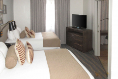 Two Double Beds Suite