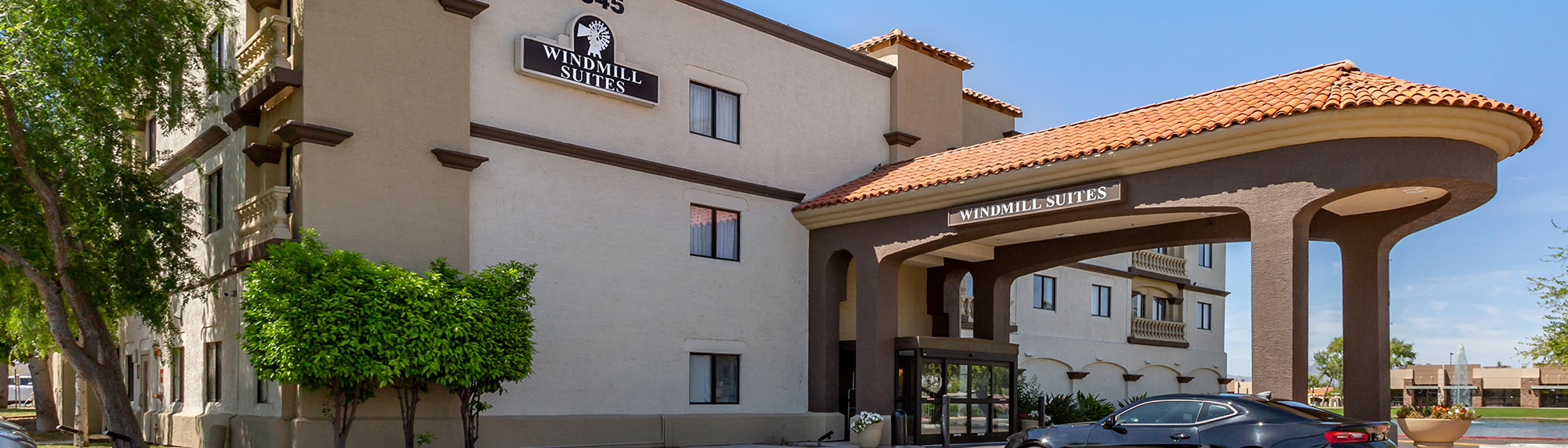 Exterior of Windmill Suites